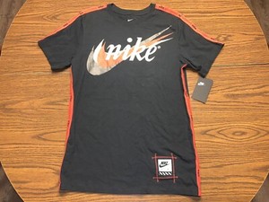 nike sportswear tee tape