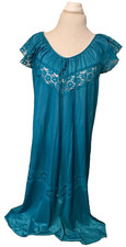 Vintage Susan Lisa Full Nylon Lacy Nightgown in Turquoise Blue 3647 Size Large