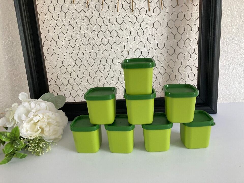 LOT DE 8 POTS RAMEQUINS VERTS TUPPERWARE POUR