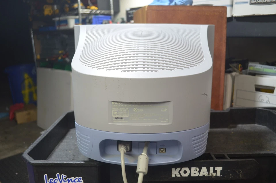 Sony 17" HMD-A200 1280x1024 Trinitron VGA CRT Monitor - Image 4 of 4