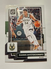 Giannis Antetokounmpo - 2022-23 Optic Base Card