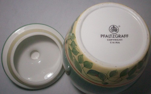 Pfaltzgraff FRENCH QUARTER : Medium Floral Canister w. Gasketed Lid: VGC: NR - Picture 8 of 8