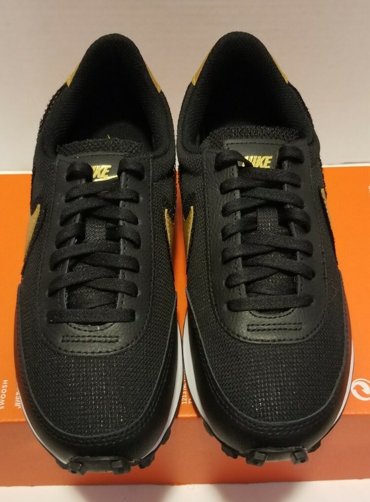 Nike Daybreak Black/Metallic Gold Women's Sz 12 NEW DC9213