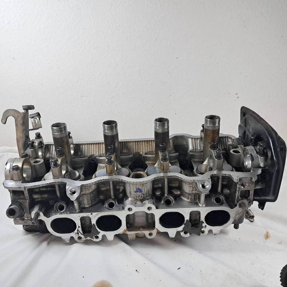 OEM Toyota Camry Celica 3SFE 2.0L Cylinder Head CA Emission 1987-1991 - Image 2 of 4