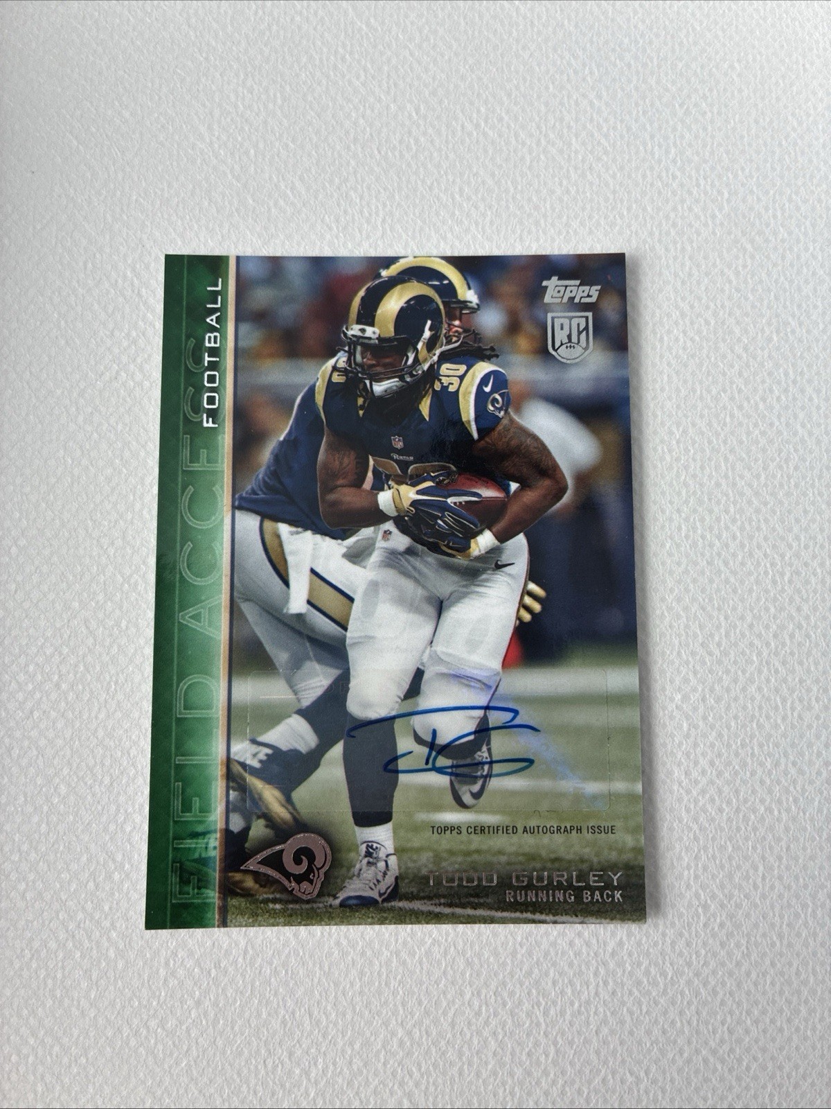 Todd Gurley Topps Field Access #120 Autograph-Green
