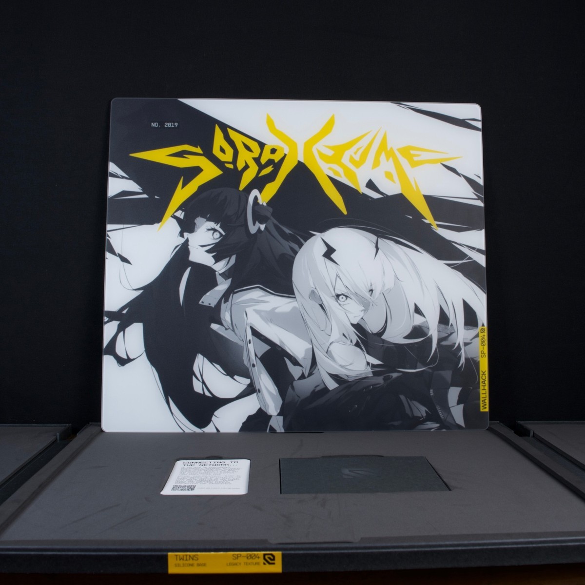 Wallhack Limited Edition: Twins Sora & Yume Glass Mousepad SP-004