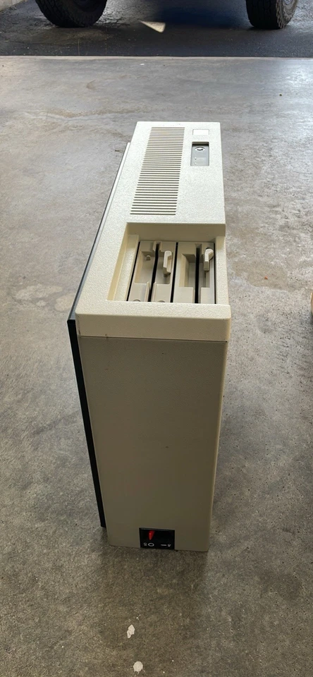 De colección IBM Computadora Personal Sistema AT y Caja Juegos Computación Pickup Solo Ohio Foto 4 de 4