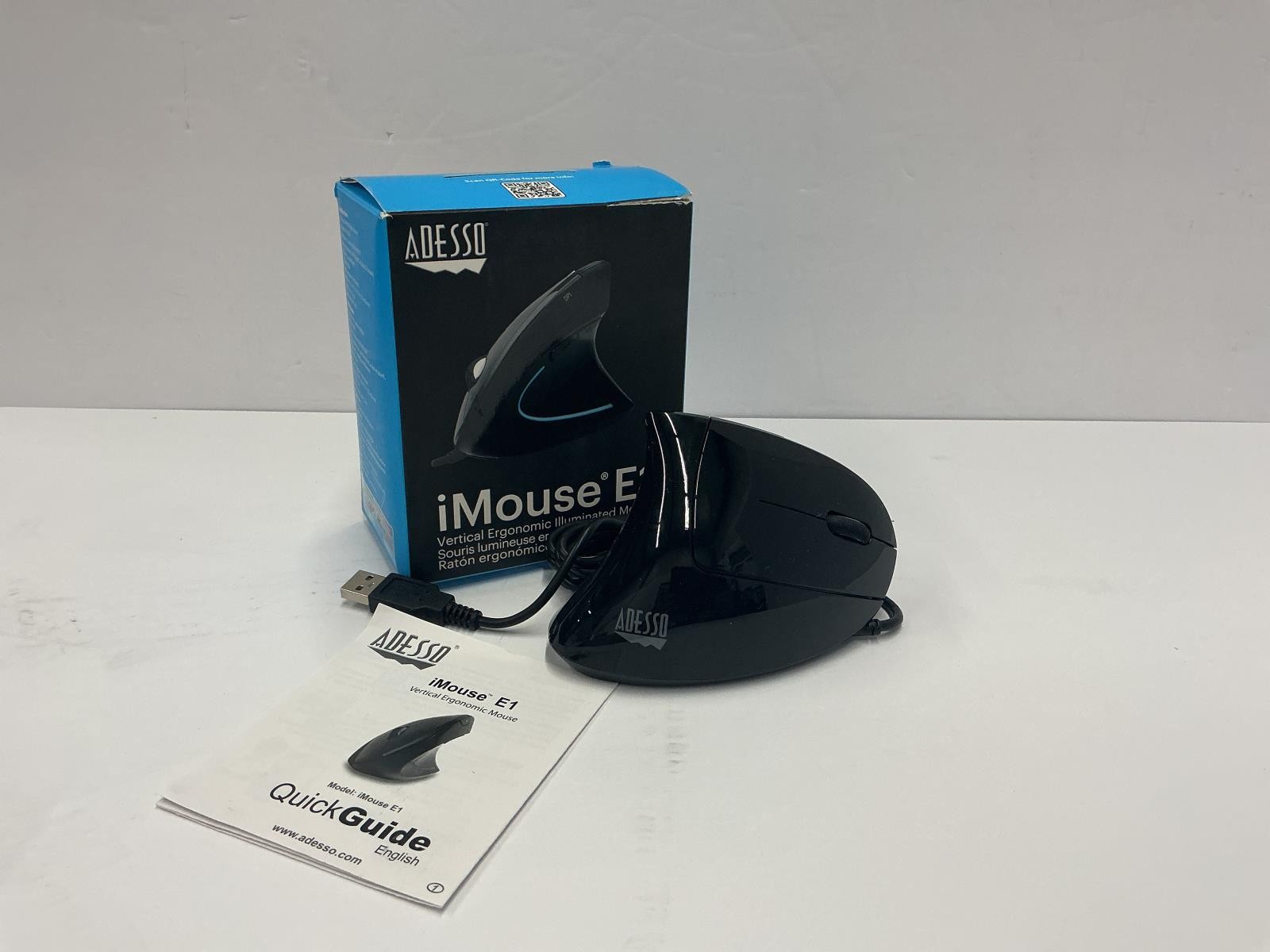 Adesso iMouse E1 Vertical Ergonomic Illuminated Optical USB 