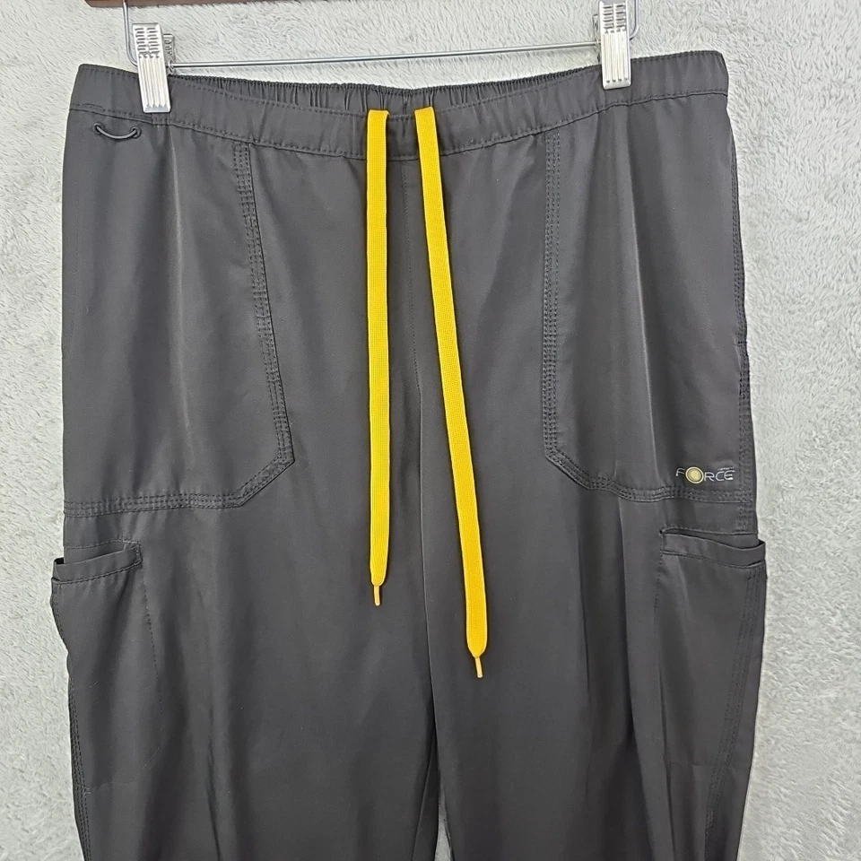 Calça Carhartt Force Scrub Feminina Grande Regular Preta Carga Elástica Cintura - Imagem 2 de 4