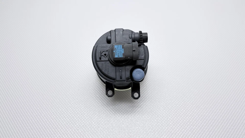 Левый противотуманный фонарь в сборе 2008 2009 - 2013 Lexus IS250 RX350 LX570 A045715 OEM - Изображение 4 из 4