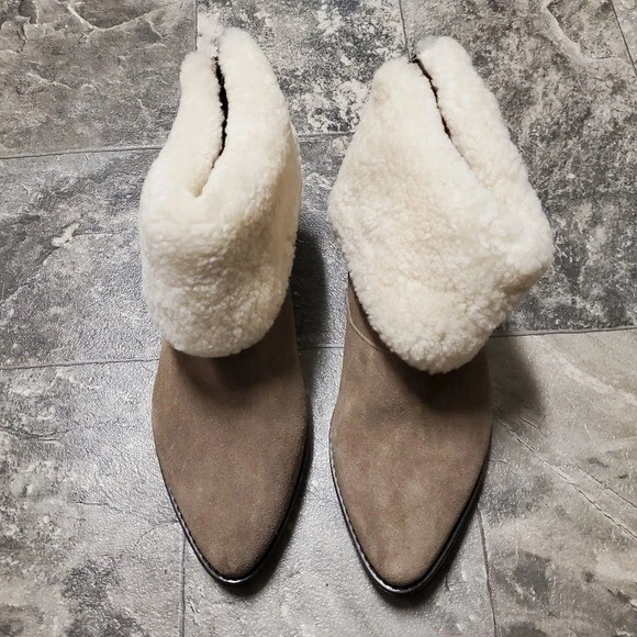 Anthropologie All Black Snowcap Taupe Suede Shearling Ankle Boots Booties 40.5 - Image 3 of 4