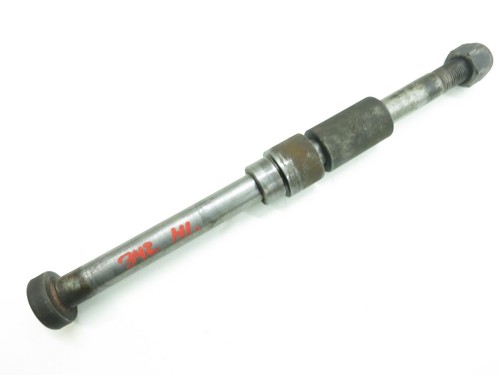 SUZUKI GSX 400 E S (GK53C)   Steckachse Achse hinten Hinterrad  #342