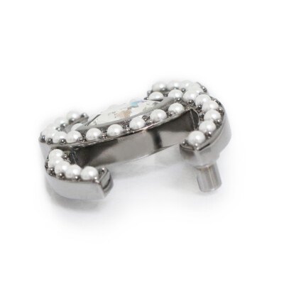 CHANEL CC Logo resin pearls Brooch , AB7447 | eBay