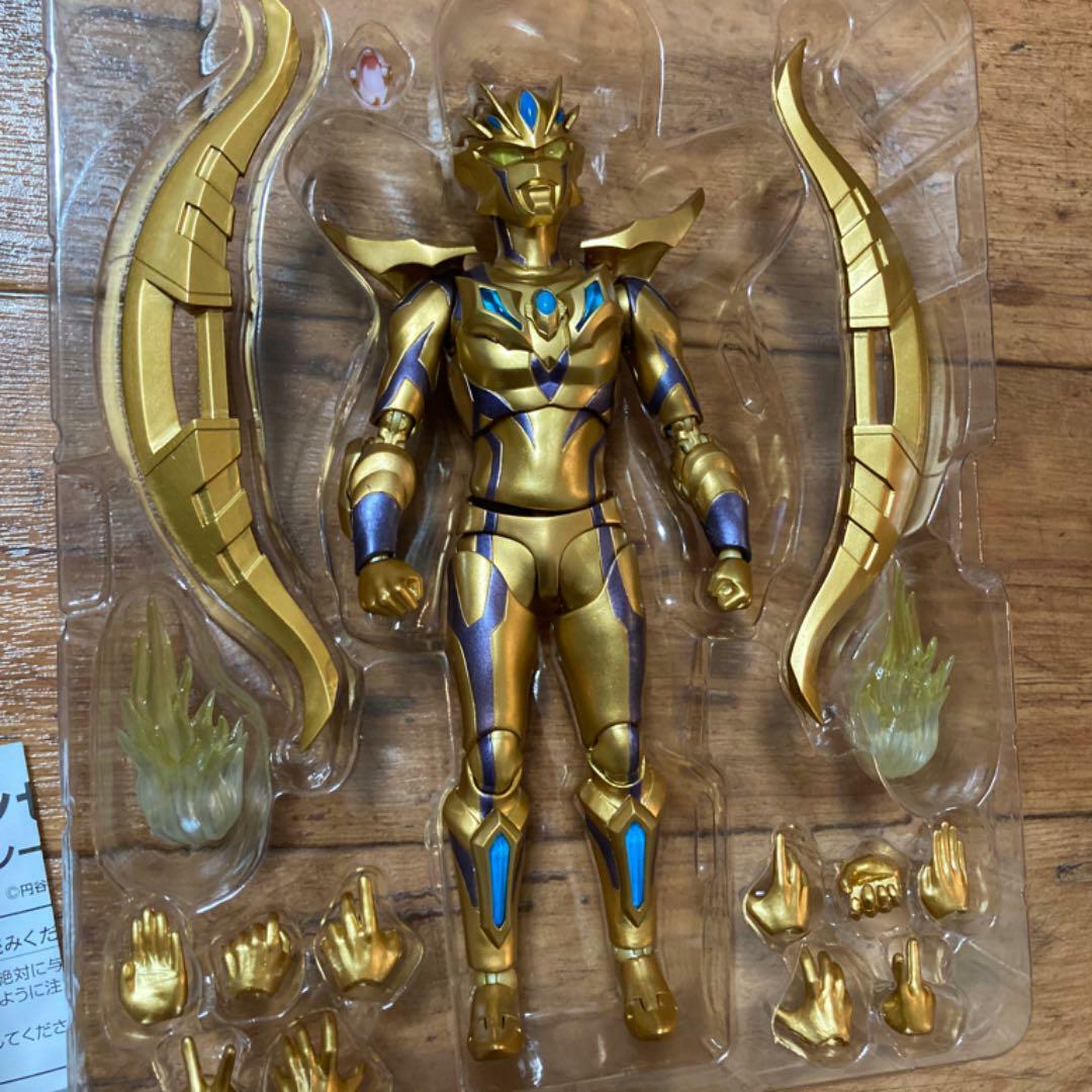 Figure S.H.Figuarts Ultraman Zero Beyond Galaxy Glitter From