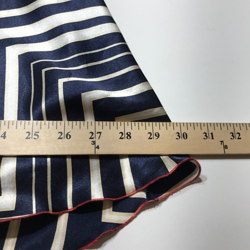 Nine & Company Skirt Womens Size 8 Navy Tan Cream Geometric w/ Red Lettuce Hem - Picture 11 of 11