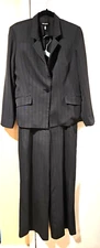 Holt Renfrew 2-pc Pant suit Women 2 pc Striped Gray Sz 12 Wide Leg Office Career