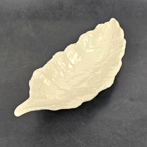 Antique Erphila Czeko-Slavakia 12" Cream Textured Leaf Dish No. 3524 - RARE - Picture 3 of 9