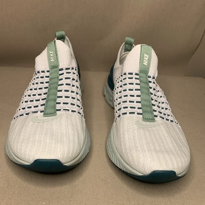 Nike React Phantom Run Flyknit 2 Dark Teal White Green DO6698-001 Women s sz 8