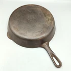 GRISWOLD No 7 Cast Iron Skillet Small Block Logo 701C Erie, PA
