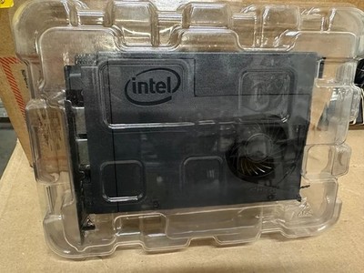 NEW Intel NUC 9 Extreme Compute Element NUC9VXQN1