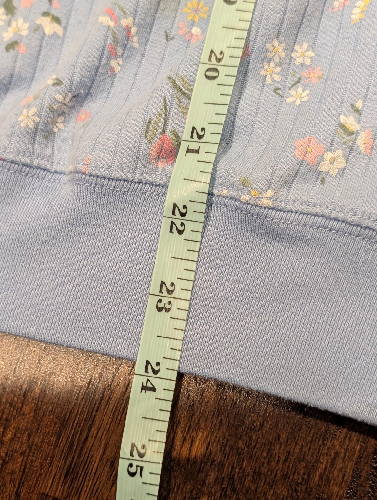 Bobbie Brooks Shirt Womens S/M Blue Floral Peter Pan Collar Embroidered Knit