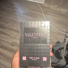 Valentino Born in Roma Intense Eau de Parfum Intense Spray 100ml
