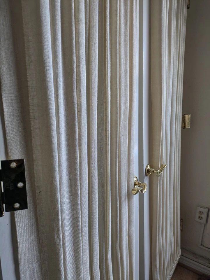 French Doors w/ privacy  Pannels - Image 3 of 4