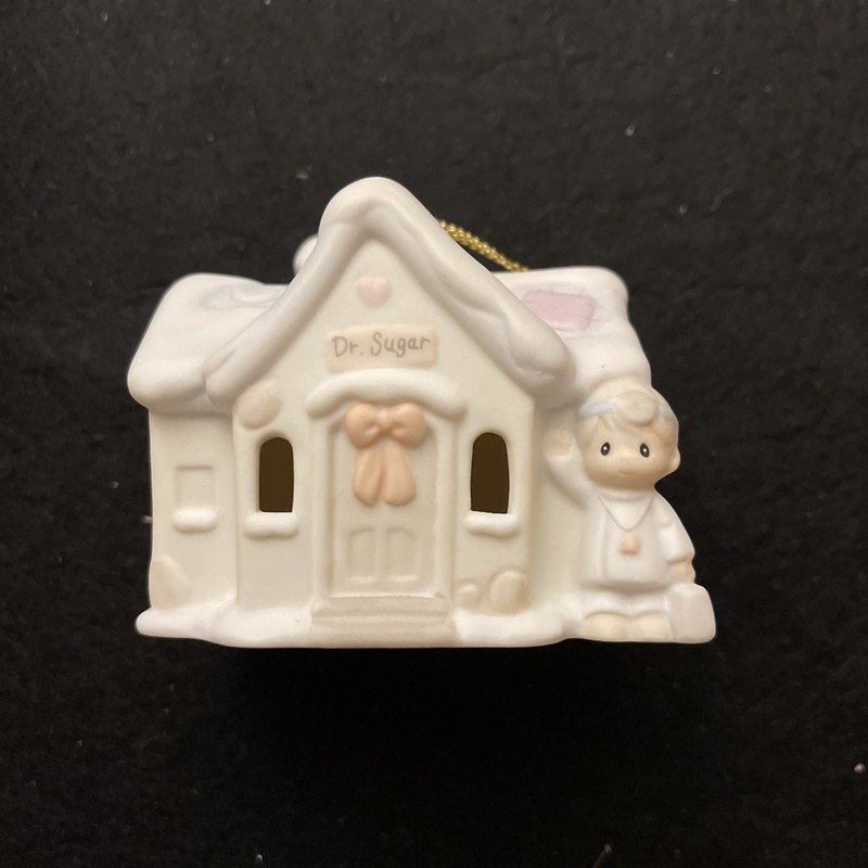 Precious Moments Sugar Town Dr Sugar's Office Ornament 530441 MIB Free Shipping