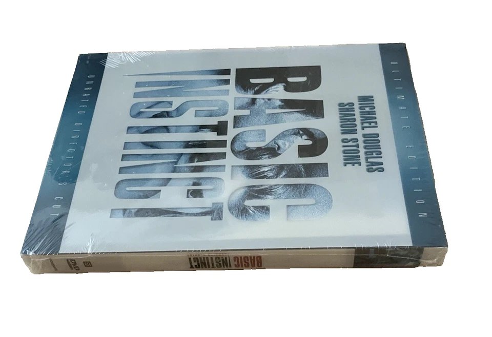 Basic Instinct Ultimate DVD Edition & Basic Instinct 2  [Unrated Director's Cut] - Image 3 of 4