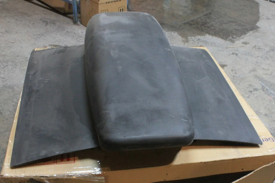 Ford Pinto 71-78 SHOWCARS fibra de vidrio perno en capó con cuchara de 8" Pro Stock Foto 3 de 4