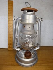 Feuer-Hand 276 Baby Special Storm Lamp. West German made. Feuer-Hand  276 Lamp