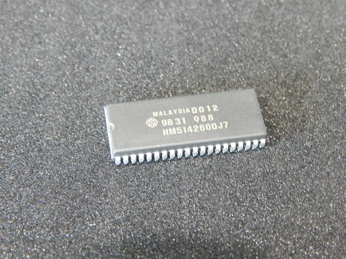 HITACHI HM514260DJ-7 Dynamic RAM Fast Page 256K x 16 40 Pin Plastic SOJ - Picture 1 of 1