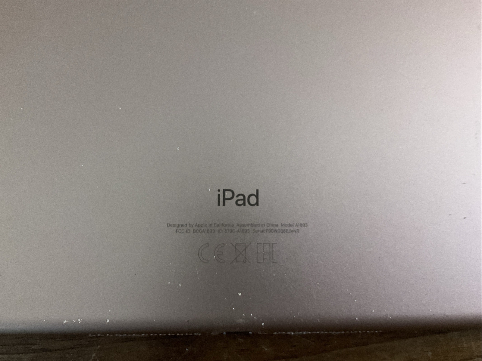 Apple iPad 6. Gen. 32GB, WLAN + Cellular, (Vodafone), 24,64 cm, (9,7