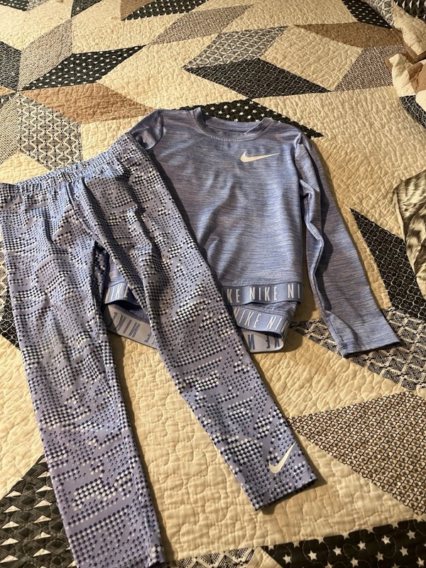 Nike 2pc Set Blue With Nike Band Size 6X