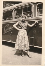 Vintage Photo Pretty Woman Next to Coach 1953 D&uuml;sseldorf Snapshot