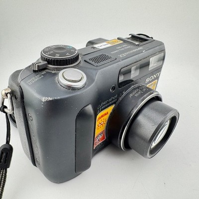 Sony Cyber-shot DSC-S85 Digital Camera 4.1MP Zeiss 3x Zoom w