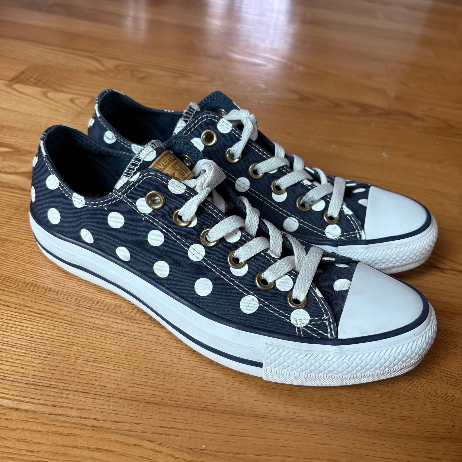 Converse Polka Dot Sneakers Low Top Shoes Trainers Navy White Womens Size 8 thumbnail 2