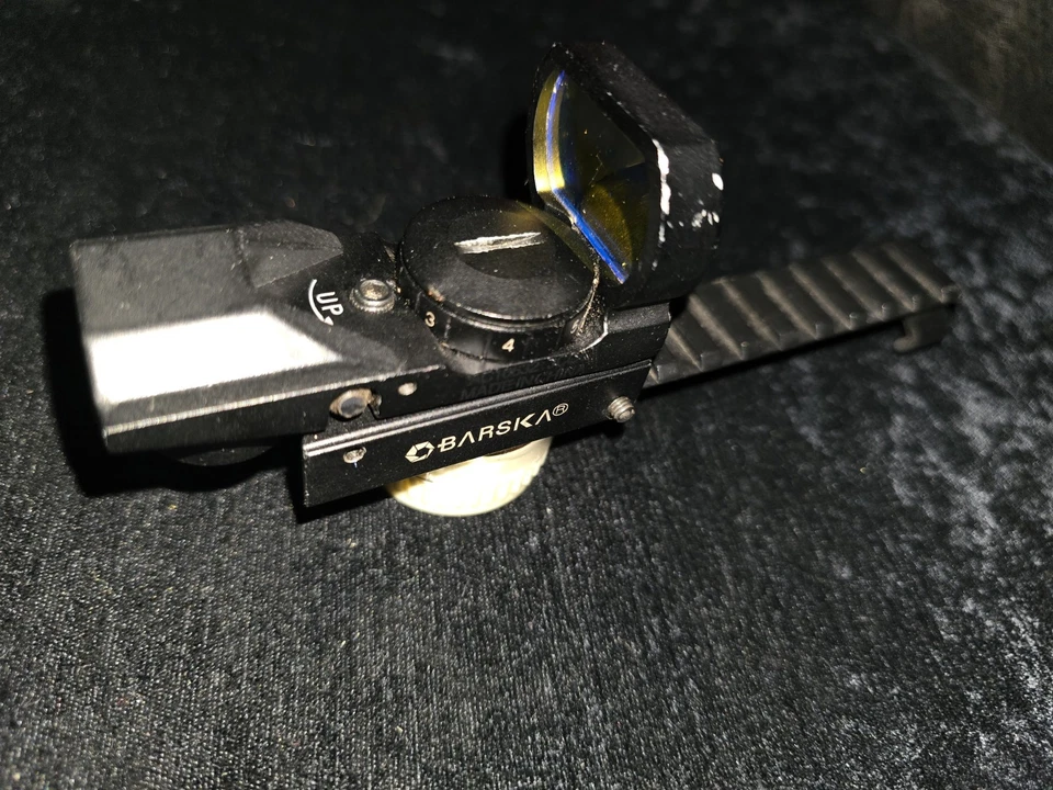 Barska Alivio para Ojos 1x Multi 4 Retícula Electro IR Punto Rojo Vista + Montaje en Riel Foto 3 de 4