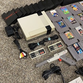 Nintendo NES System Console Bundle New 72 Pin Connector + Game Lot Works Perfect