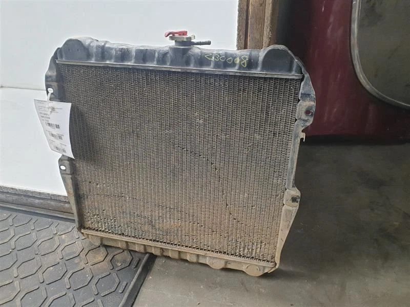 MONTAJE RADIADOR MT TOYOTA 4RUNNER SR5 88-89 3,0 L 4x4 Foto 4 de 4