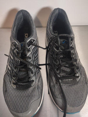 Size ASICS GT-2000 2E Gray