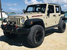 Dodge PUA Gobi Basecoat With Reducer Gallon (Basecoat Only) Paint Kit