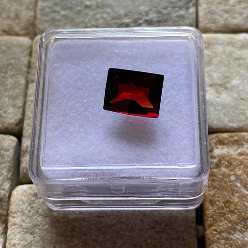 GEMSTONE - ALMANDITE GARNET EXCEPTIONAL FROM PARAIBA, BRAZIL 2.36Ct MFG2239 - Picture 9 of 9