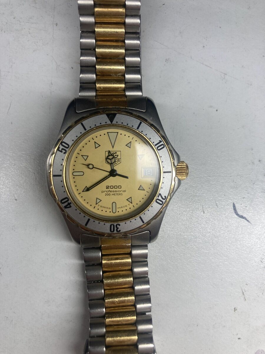 1980s Quartz Tag Heuer Professional 2000 Two Tone 34mm 1980s Quartz Tag Heuer Professional 2000 Two Tone 34mm