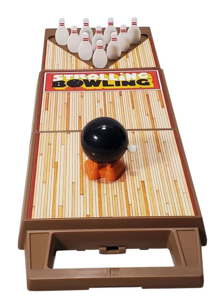 Tomy 漫步保龄球桌面游戏带非工作球复古 1979 — 第 2/4 张图片