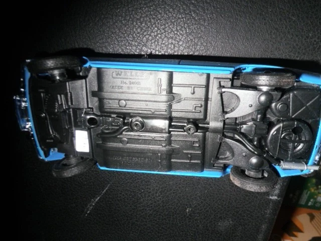 504 PEUGEOT WELLY 1975 SCALE 1/24 MADE IN CHINA - Photo 3/3