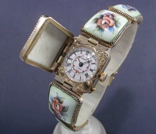 CHAIKA USSR Ladies Women's Watch Mechanical, Serviced Enamel Floral Bracelet Ori
