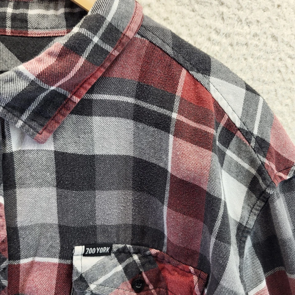 Zoo York Flannel Button Up Shirt Mens 2XL XXL Red Black Plaid Skater - Image 3 of 4