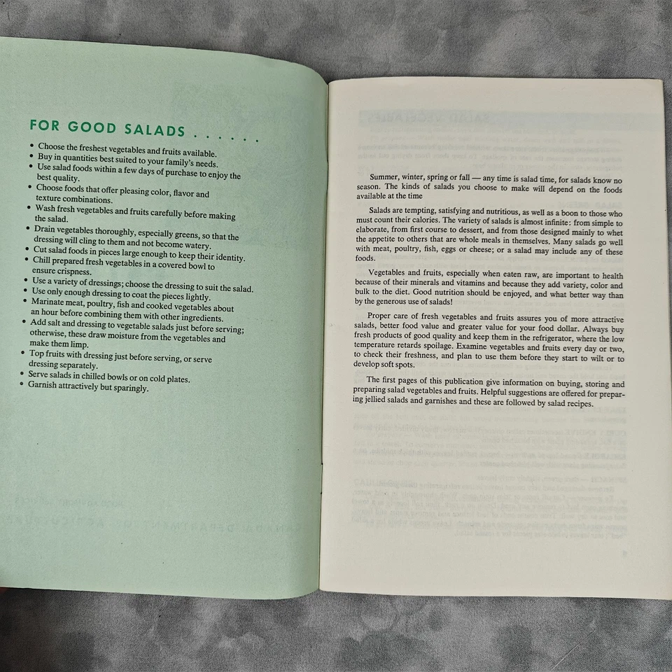 1964 Salads Cookbook Pamphlet Canada Dept of Agriculture Publication 1050 - Image 4 of 4
