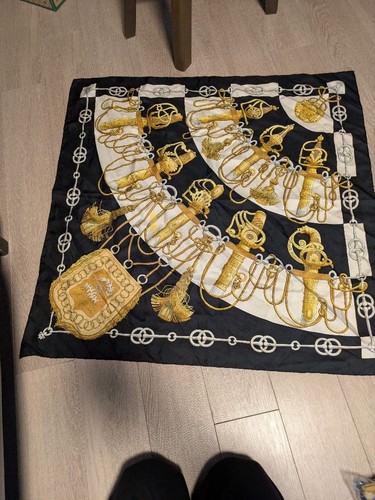 Hermes Carre 90 Scarf Stole